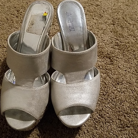 Sandal - Picture 2 of 4